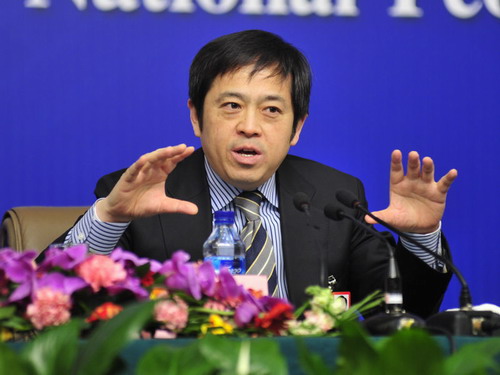 三一重工向文波：中国挖掘机凭什么夺得全球销冠？